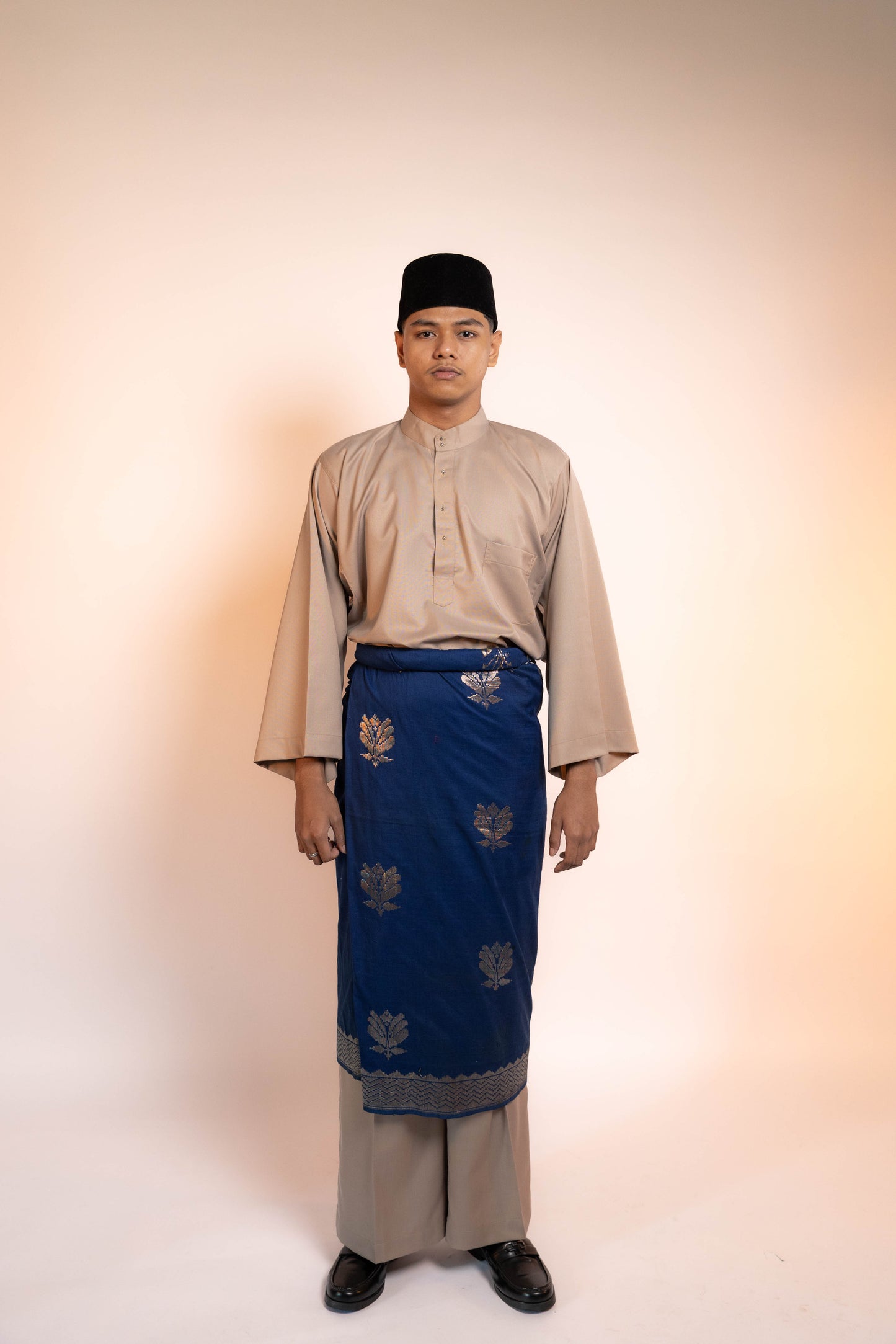 Baju Kurung Lelaki Cekak Musang [Warm Beige]