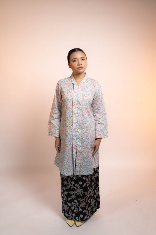 Baju Kebaya Labuh [Baby Blue]