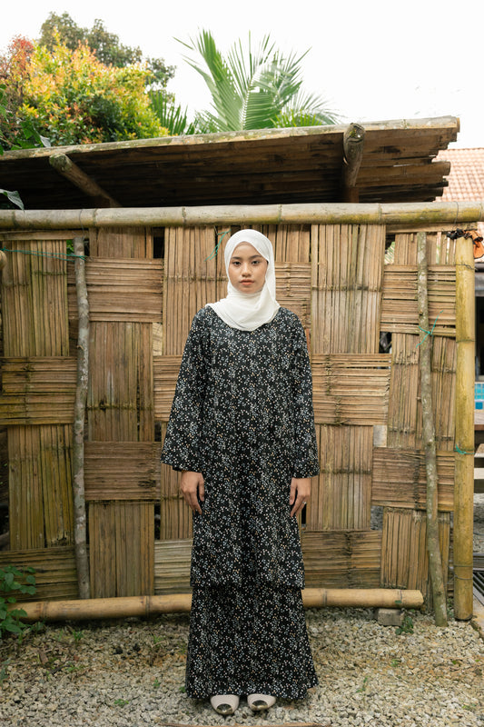 Baju Kurung Floral Perempuan [Hitam]